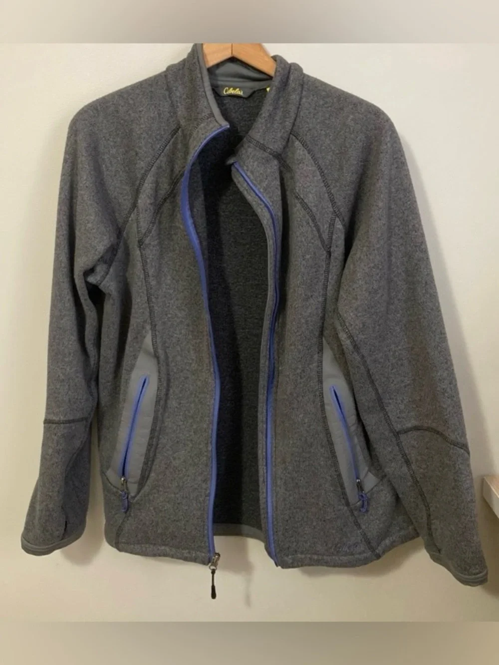 Women’s Cabela’s Gray Fleece Zip Jacket with Blue Trim, Size XL extra large
